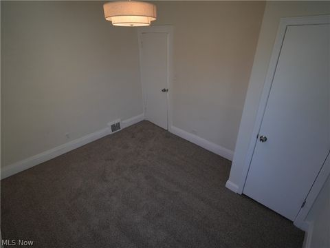 Tiny photo for 3043 W 111th Street, Cleveland, OH 44111 (MLS # 5190604)