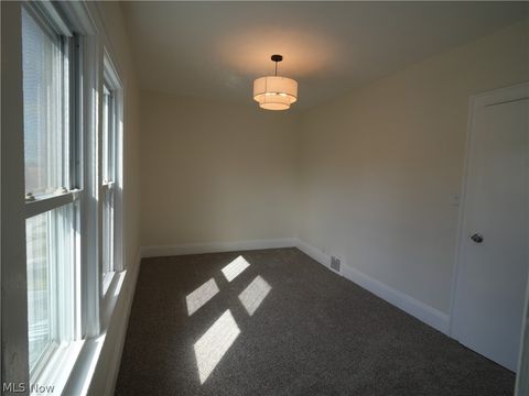 Tiny photo for 3043 W 111th Street, Cleveland, OH 44111 (MLS # 5190604)