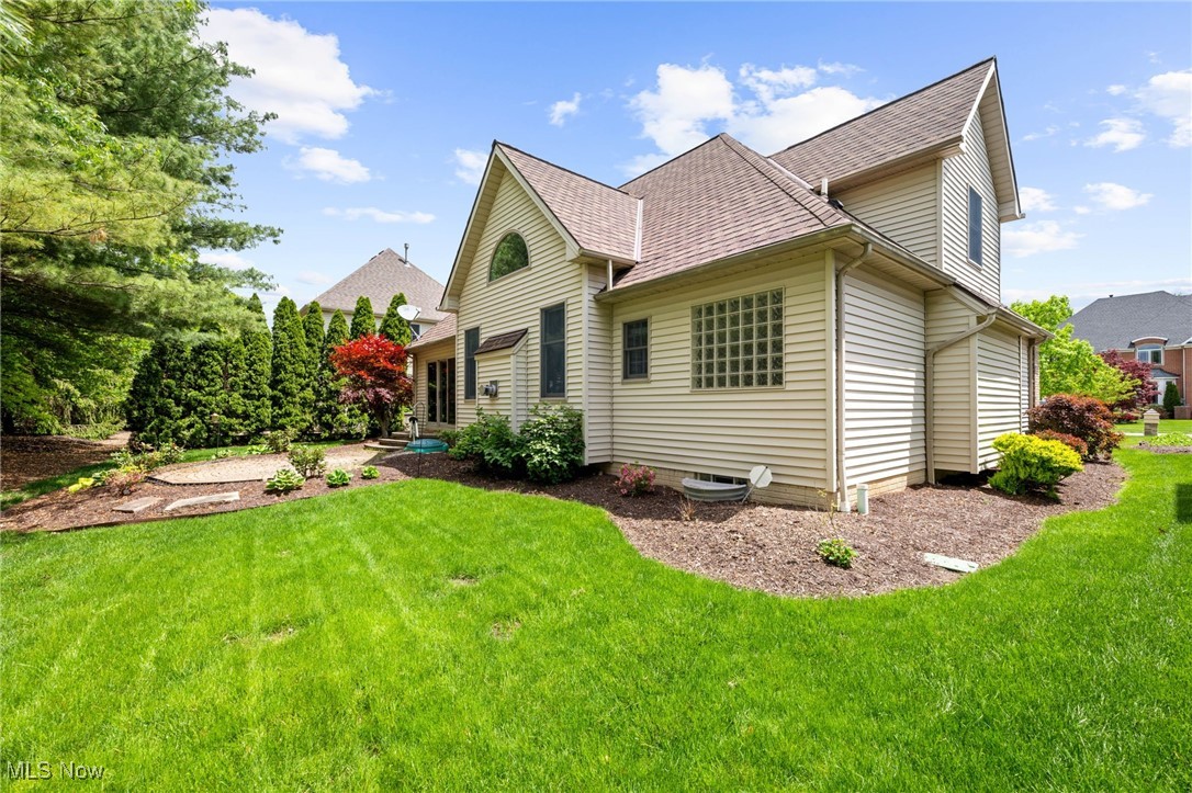 33654 Saint Francis Drive, Avon, Ohio image 35