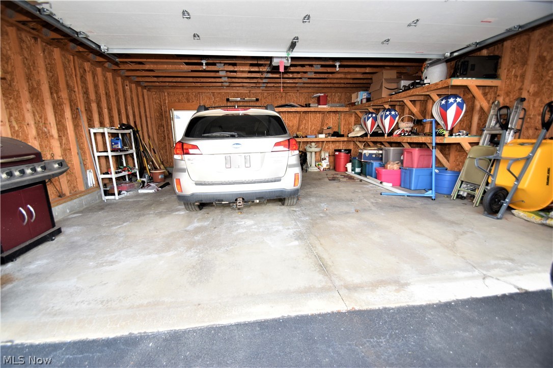 Woods Condos - Residential