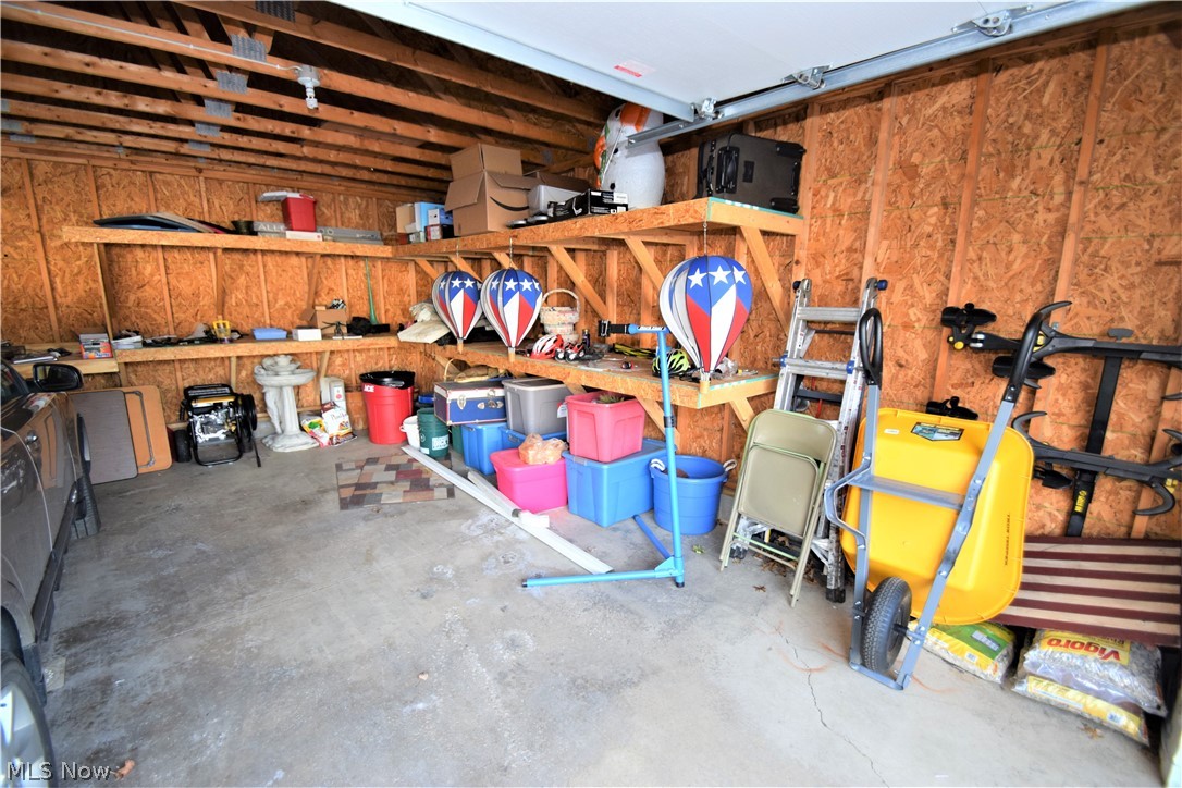 Woods Condos - Residential