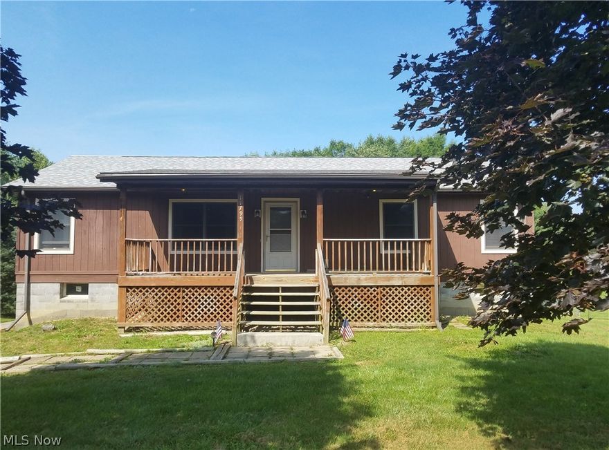 Estate sale, wonderful floor plan, hickory kitchen cabinets and flooring.  Large sun room off the back overlooking the yard.  Two fenced in areas.  Master bedroom has large walk-in closet and full bath.  Walkout basement, lots of storage, cute front porch ready for a swing.