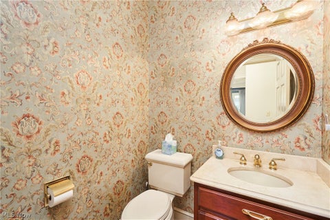 Tiny photo for 718 White Tail Ridge Drive, Fairlawn, OH 44333 (MLS # 5254956)