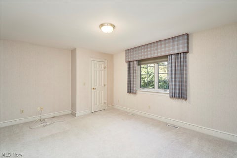 Tiny photo for 718 White Tail Ridge Drive, Fairlawn, OH 44333 (MLS # 5254956)