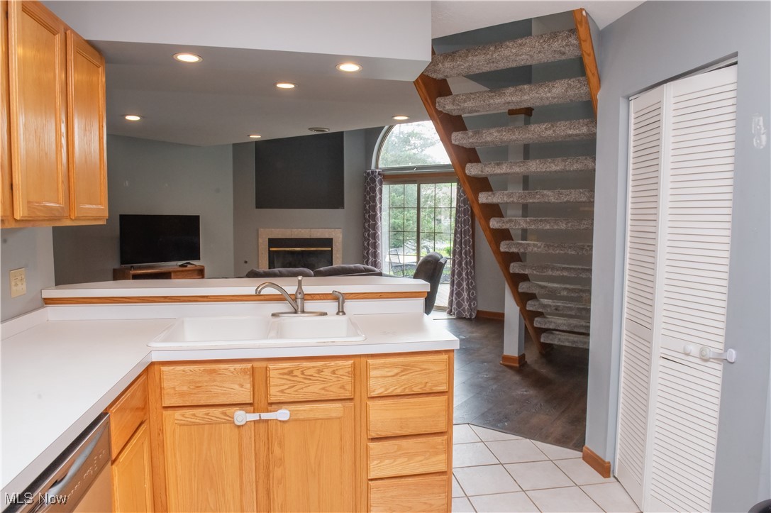 Arrowhead Bay Condo - Residential