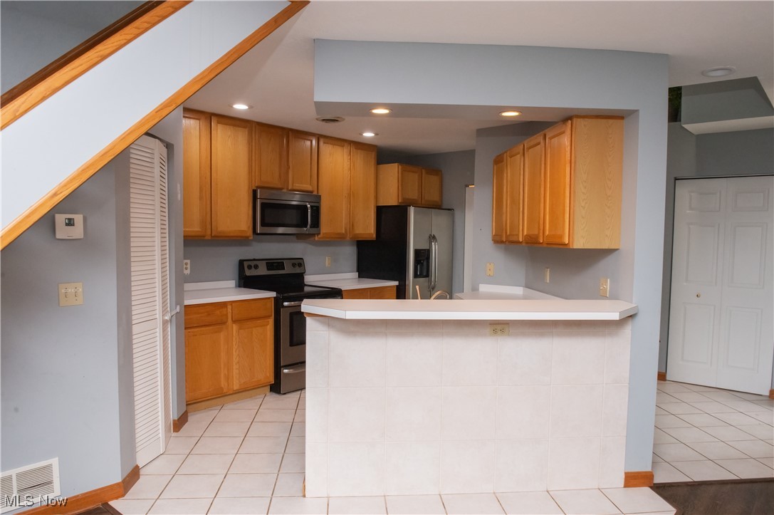 Arrowhead Bay Condo - Residential