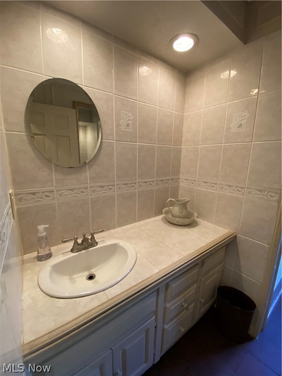 Hilton Ave Sub/R Wieses - Residential