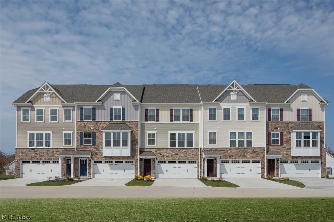 Towns at Steels Corners - Residential