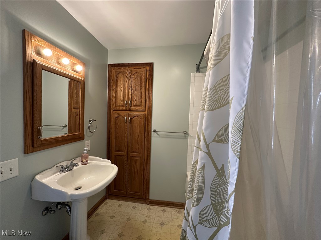 Village/East Sparta - Residential