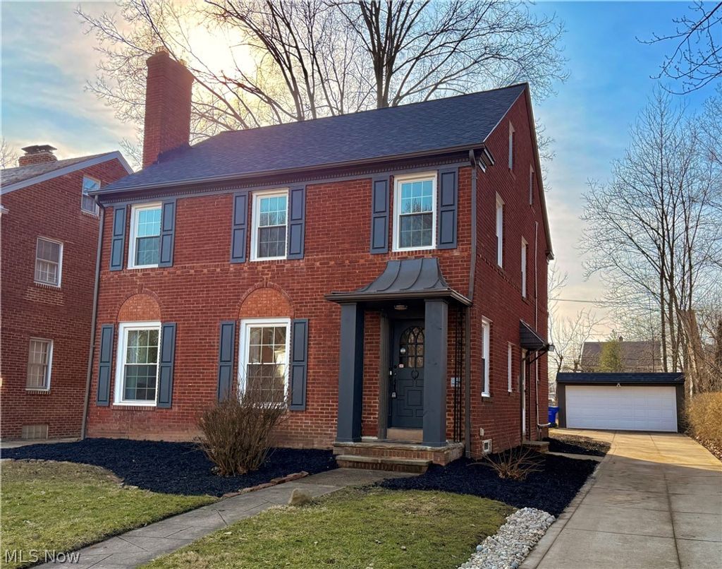 Photo of 2348 Edgerton Road, University Heights, OH 44118 (MLS # 5190999)