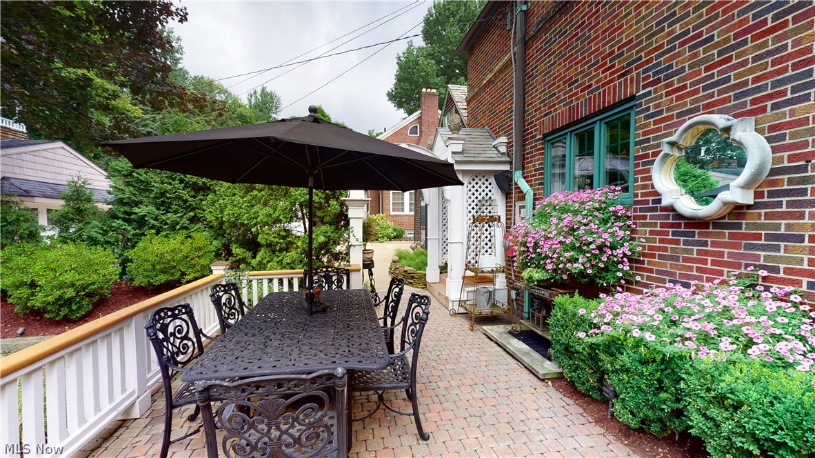 Sunset View - Residential