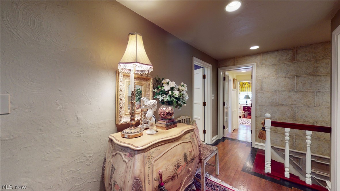 Sunset View - Residential