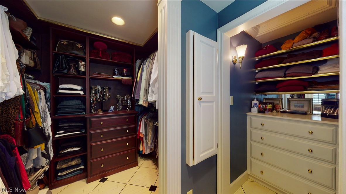 Sunset View - Residential