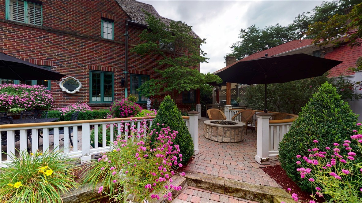 Sunset View - Residential