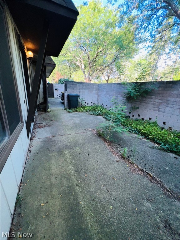 Ridgelen Place Condo 2 - Residential