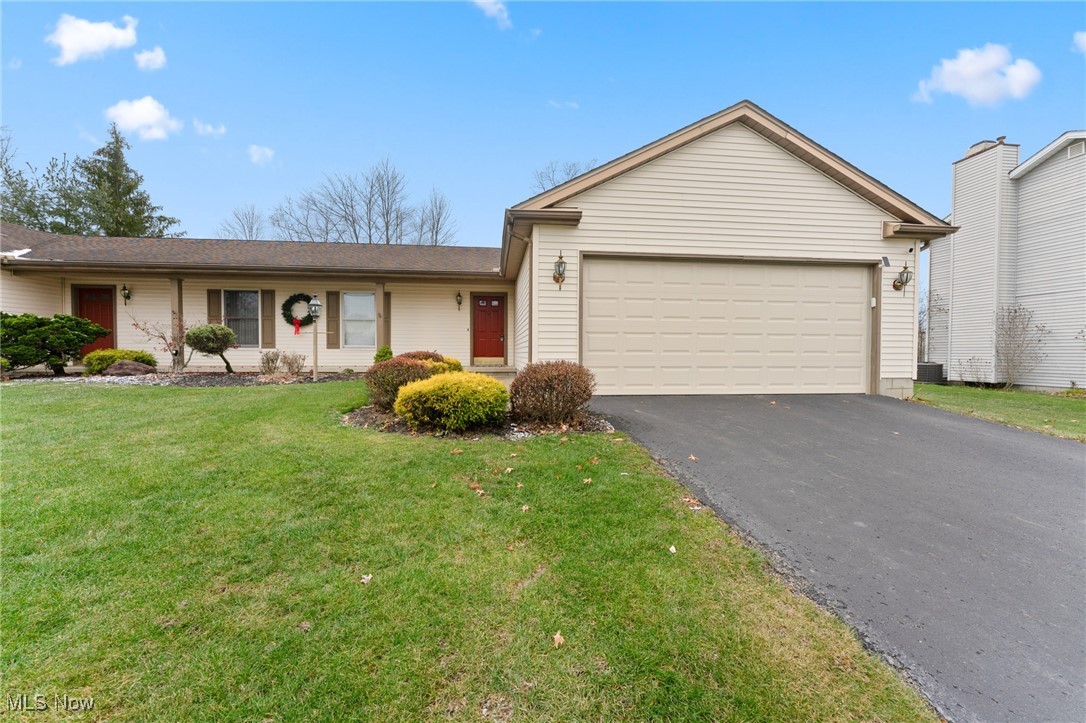 524 Shadydale Drive, Canfield, Ohio image 1