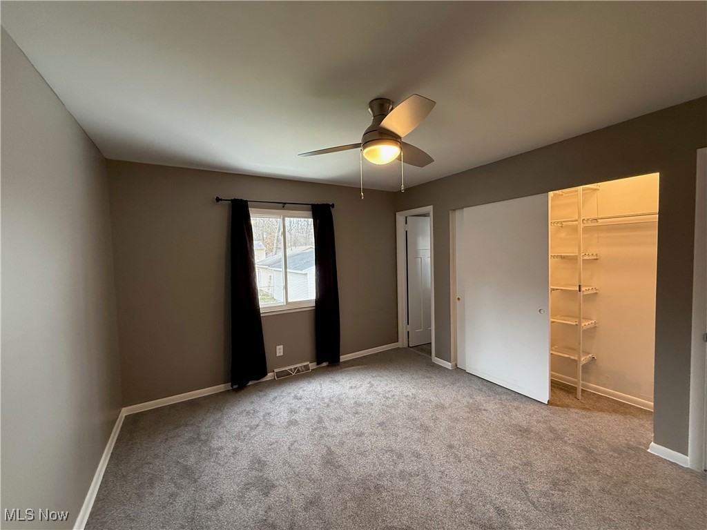 1054 Karen Drive, Akron, Ohio image 31