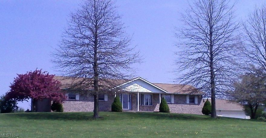 This great 5 acre mini farm hosts a 3 bedroom 2 bath ranch home with all the necessities on the main floor, 4-car detached garage with new dog kennel off the rear, new 36x48 barn and fenced pasture area.