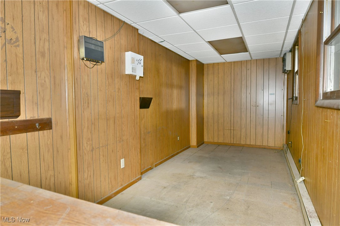 City/Youngstown - Commercial Sale