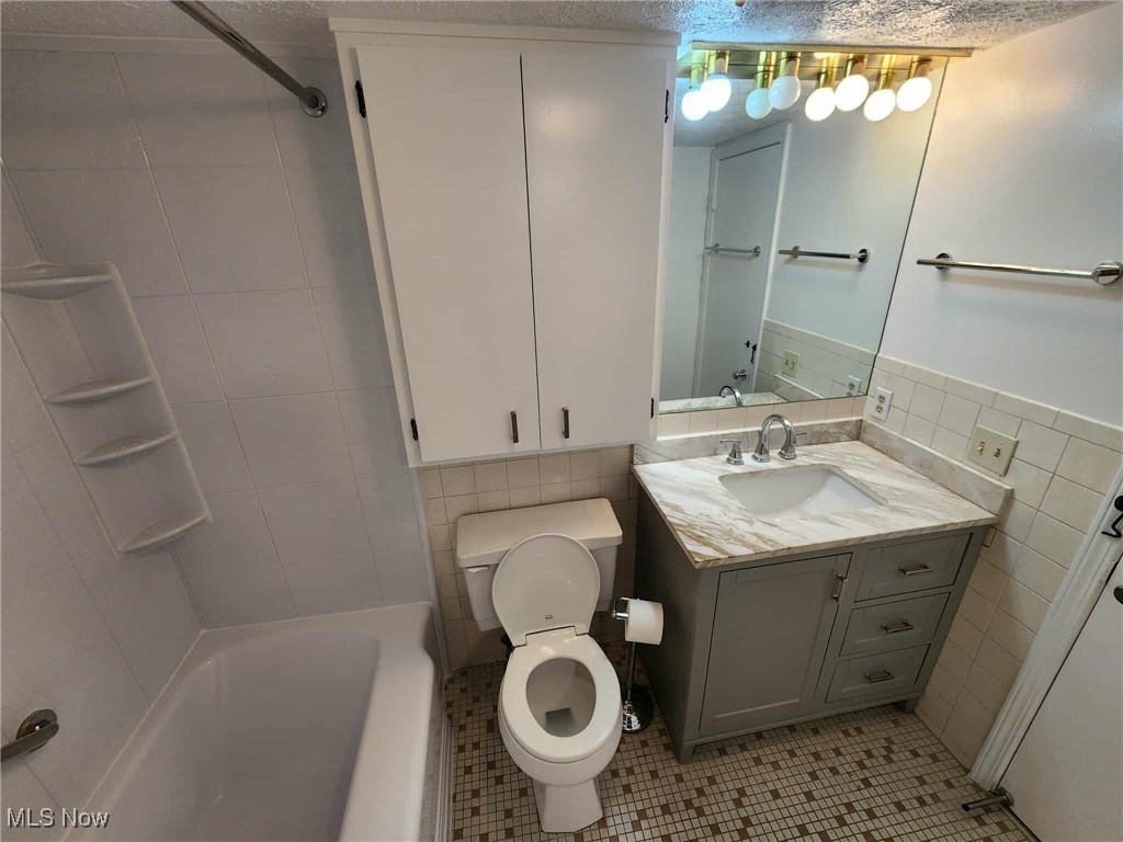 Carriage Hill Condo - Residential Lease