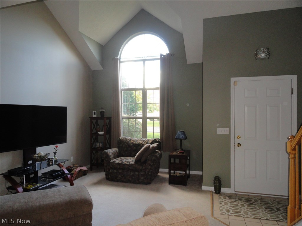 Edgebrook Condo - Residential