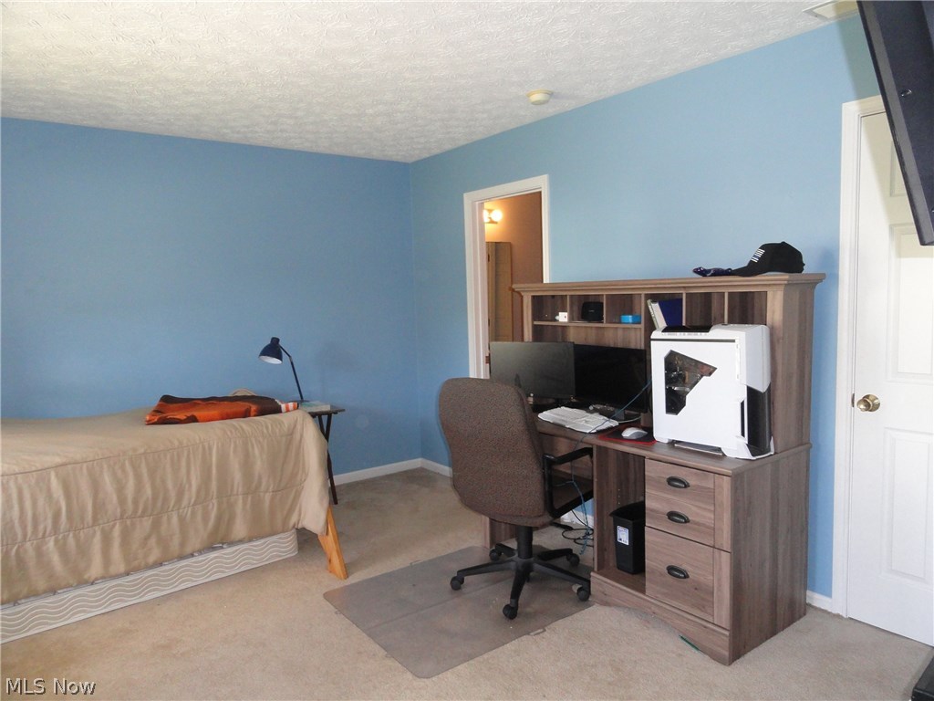 Edgebrook Condo - Residential