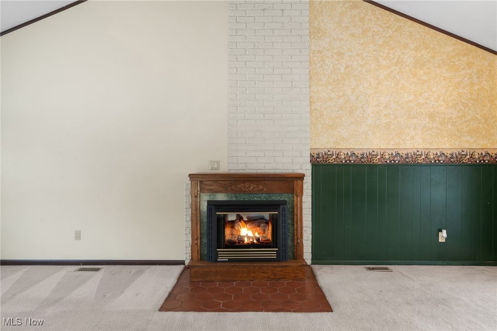 Photo of 10560 Auburn Road, Chardon, OH 44024 (MLS # 5177387)