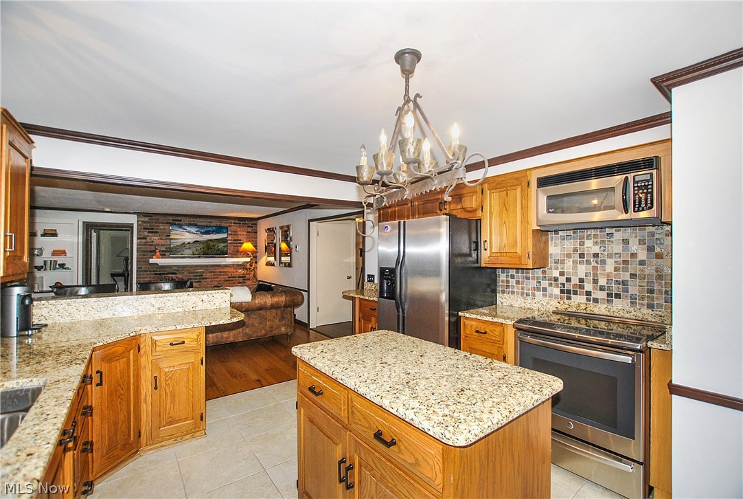 Landerwood Estates - Residential Lease