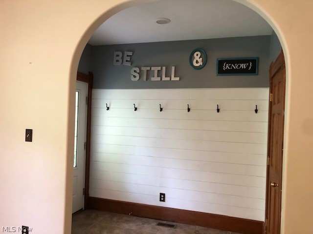 Roes Adn - Residential