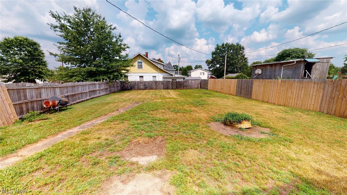 Roes Adn - Residential