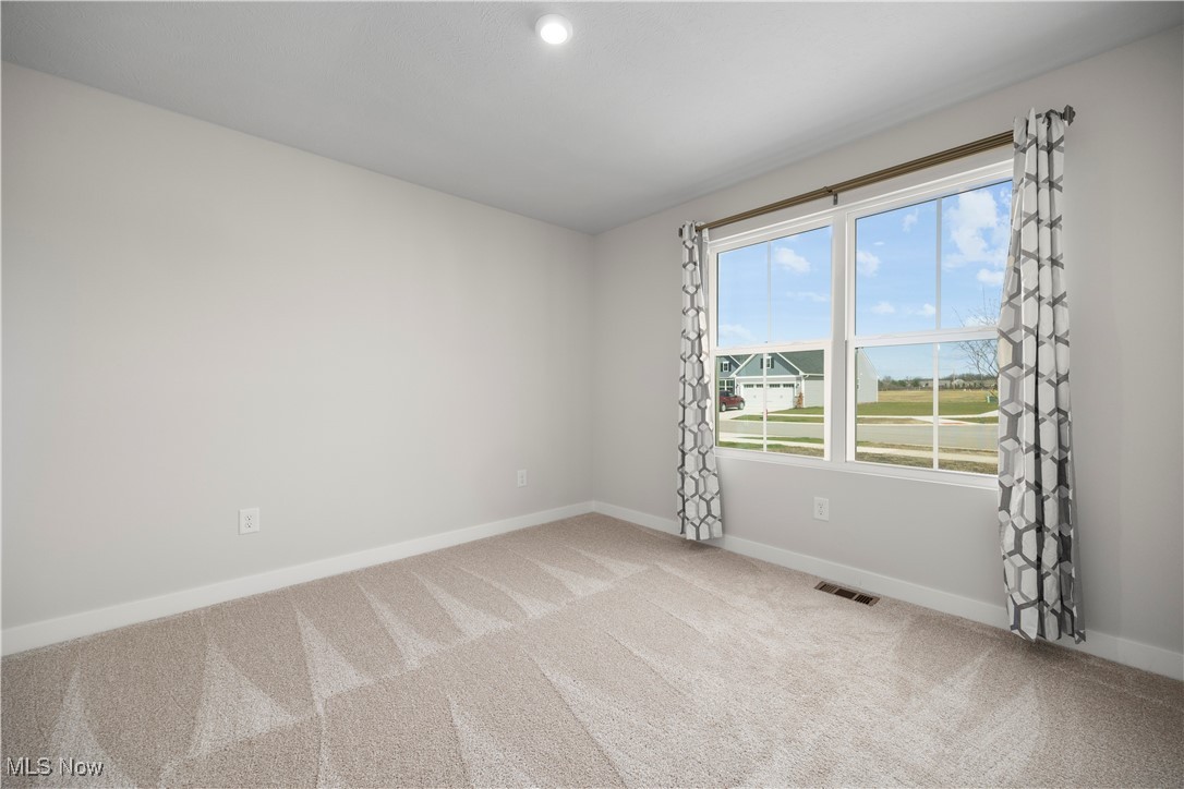 34701 Maurer Boulevard, Grafton, Ohio image 6