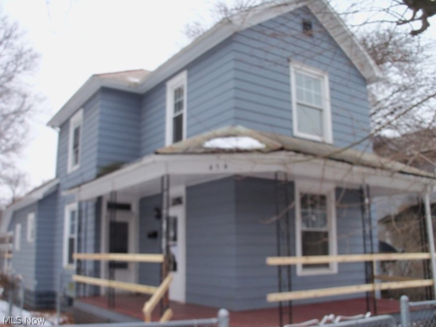 Attention handymen and investors. Build your portfolio with this jem! Add your personal touch, 2 story home with fenced in yard and carport. Off street parking in the rear of home. Two bedroom, newer kitchen cabinets, and updated bathroom. This is a Fannie Mae Homepath property.