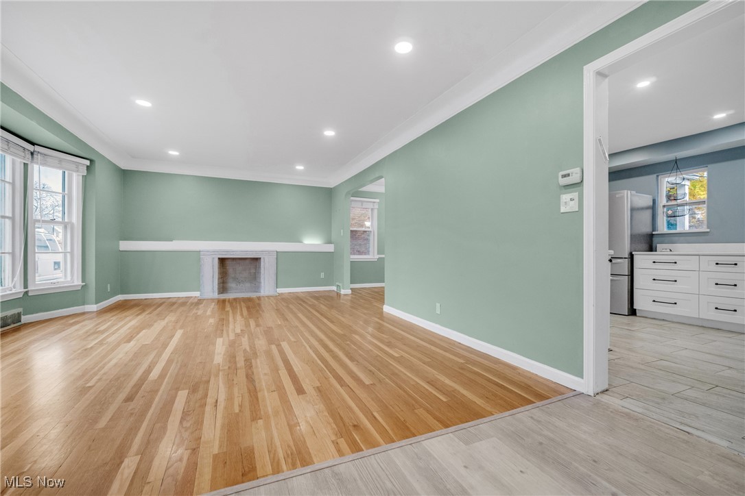 University Heights, Ohio 44118, United States, 3 Bedrooms Bedrooms, ,2 BathroomsBathrooms,Residential,Active,109804