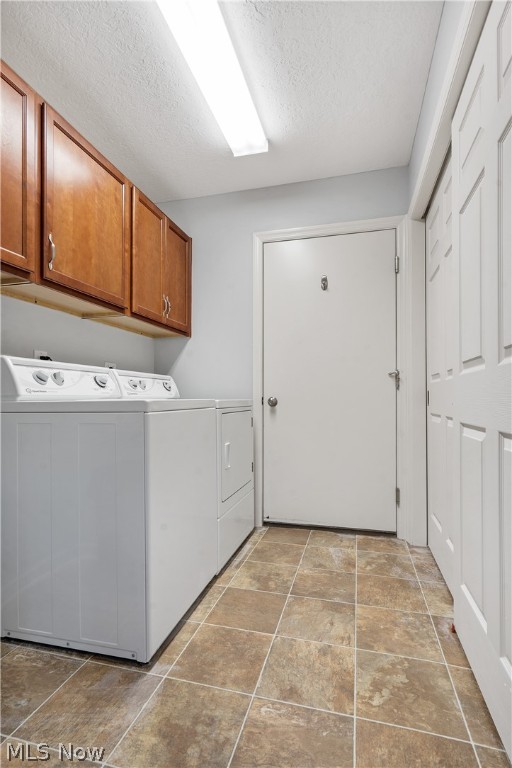 Fiddlers Crk Condo - Residential