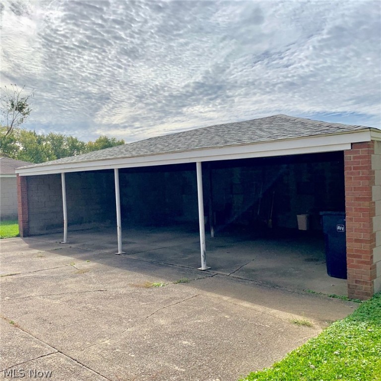 Residence Park - Residential Income