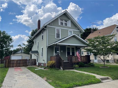 Homes For Sale - 1198 Sherman Street<br/> Akron, OH 44301