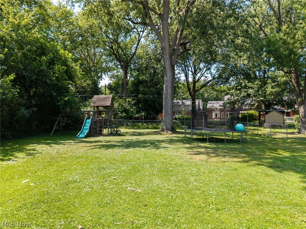 6156 Edgebrook Boulevard
