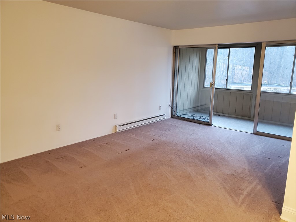 Silver Lake Towers - Residential
