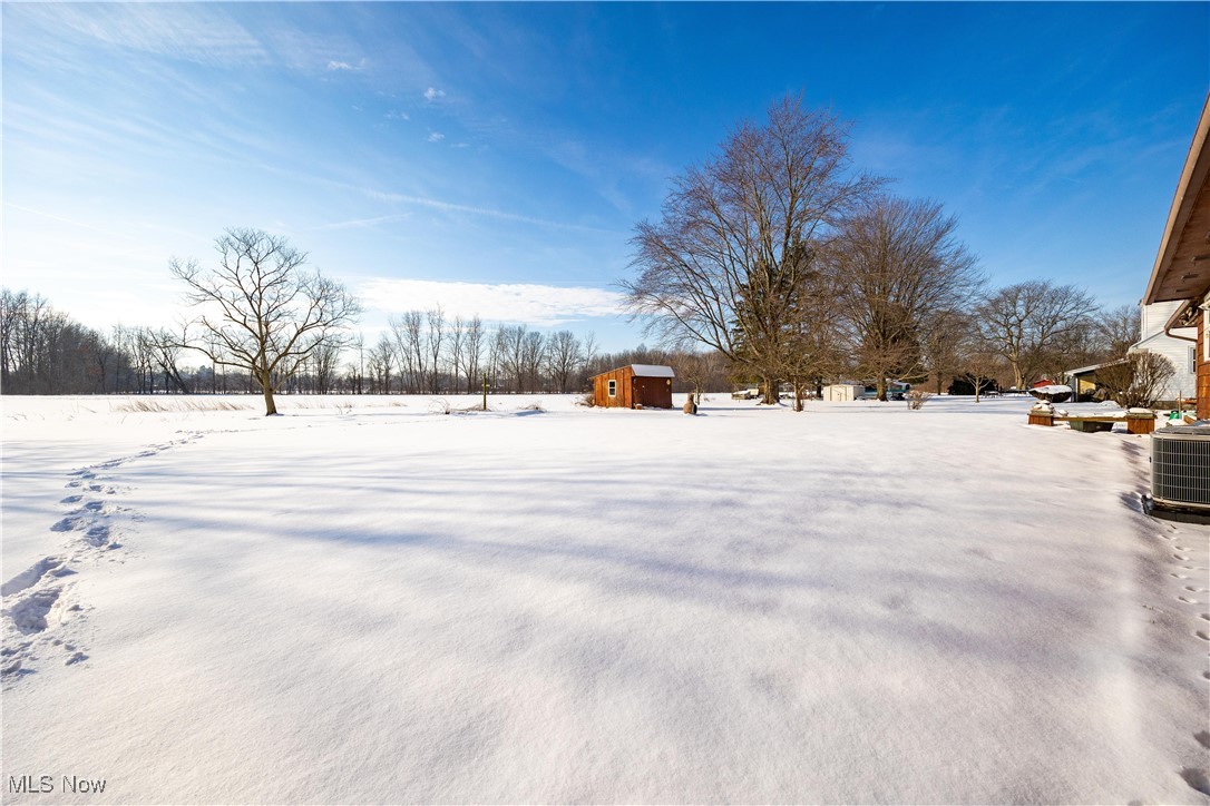 209 Oakdale Drive, South Amherst, Ohio image 7