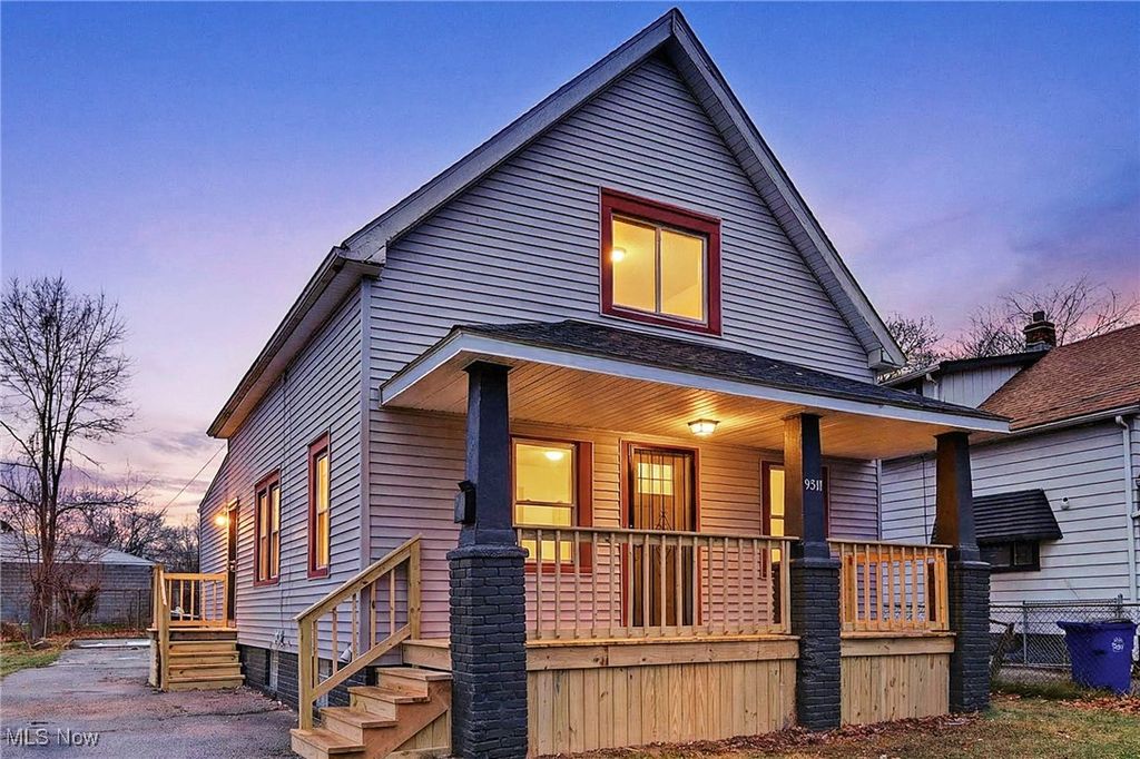 Photo of 9517 Prince Avenue, Cleveland, OH 44105 (MLS # 5181094)