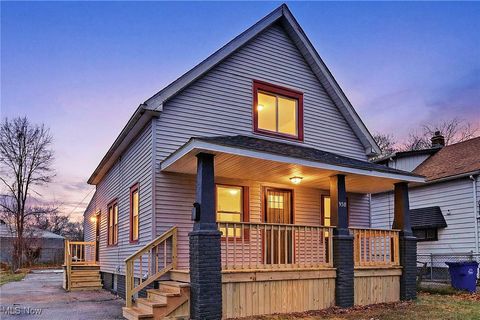 Photo of 9517 Prince Avenue, Cleveland, OH 44105 (MLS # 5181094)