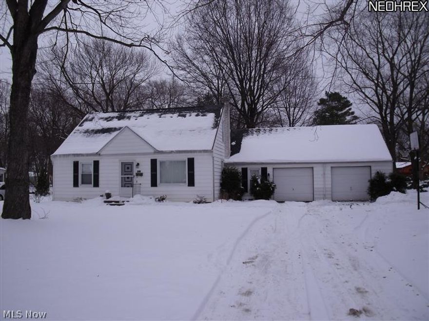 South Mentor ranch in desirable area. This home has been updated in todays style of flooring and paint selections. Close to shopping, restaurants, and great freeway access. Park like yard 100 x 215 (.49 acre) large 2 car attached garage. Large laundry room gives garage access. Wood-burning brick fireplace, which can be seen from the family or dining rooms. This is actually a ranch style home with a bedroom upstairs. Great curb-appeal, Nice patio, home warranty.
