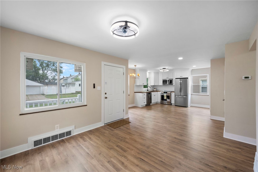 Memphis Villas - Residential