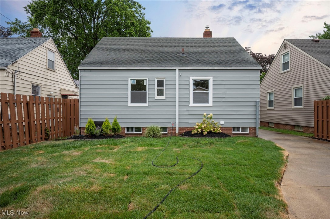 Memphis Villas - Residential