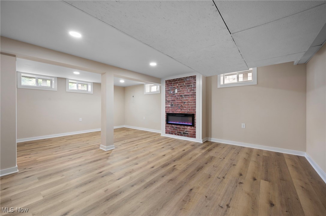 Memphis Villas - Residential