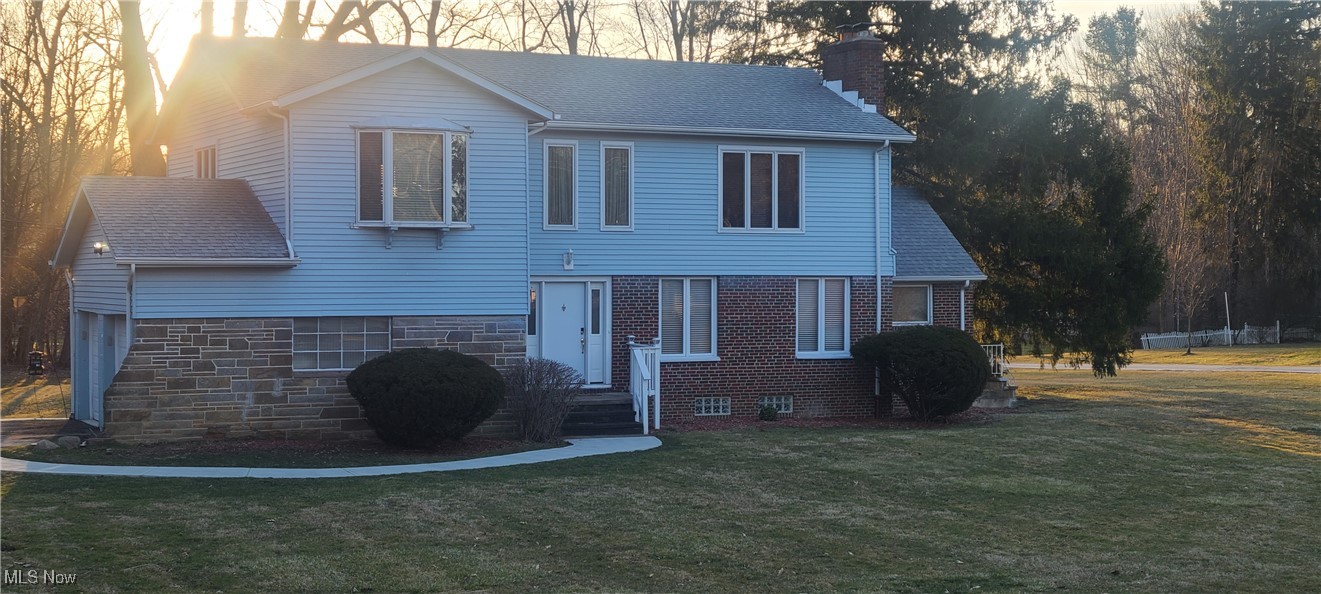 Welcome to 5929 SOM Center Rd, and this incredible opportunity to own in North Solon! A beautiful colonial sitting on nearly a full acre. This lovely home is conveniently close to everything Solon has to offer: parks, shopping, grocery, and highways. Light and bright open space concept offering ease and comfort. The first-floor features a large kitchen with access to the living room, the deck and a room that can be used as the family room or an office. A bedroom and a half-bath complete the first-floor. The second-floor has a stunning master suite, 2 additional large bedrooms and a second full bath. All second-floor windows are updated, along with some on the first floor. A touch of paint and your landscaping updates will turn this home into your own oasis. ONE YEAR HOME WARRANTY is included. All footage/acreage and room dimensions are appropriate. It is the buyer’s responsibility to verify the data.