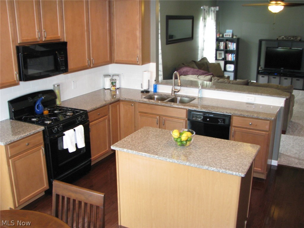 Valley Creek Estates - Residential