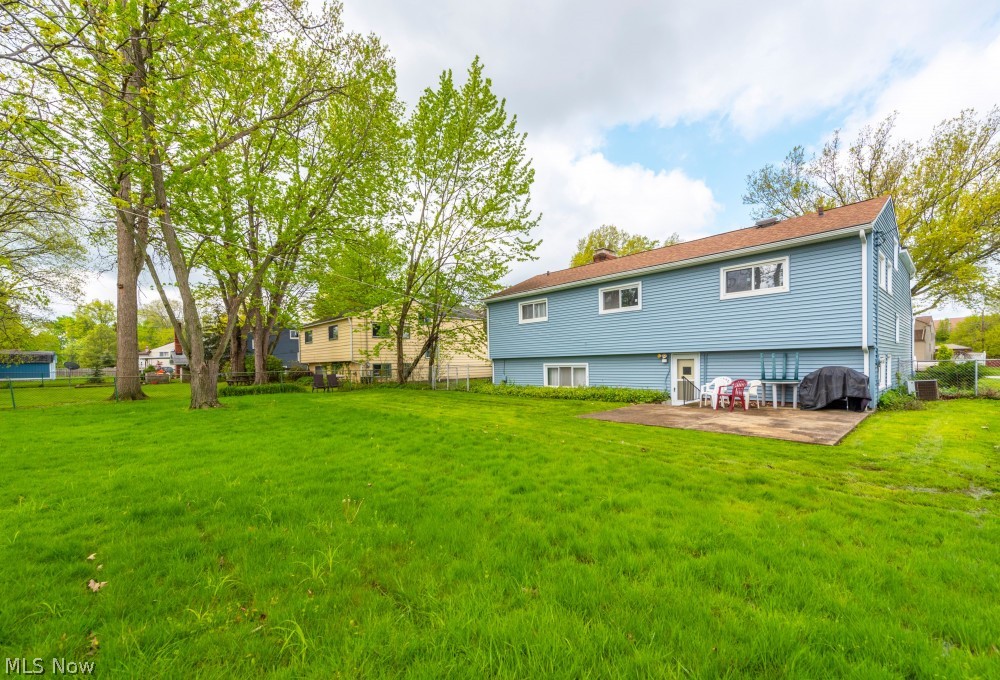 Martin A Pochedlys 01 - Residential