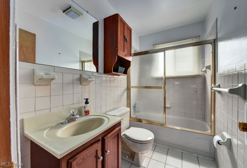 Martin A Pochedlys 01 - Residential