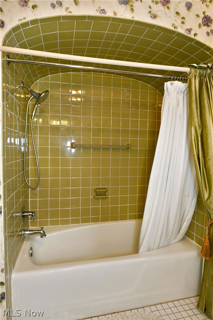 Golf Overlook - Residential